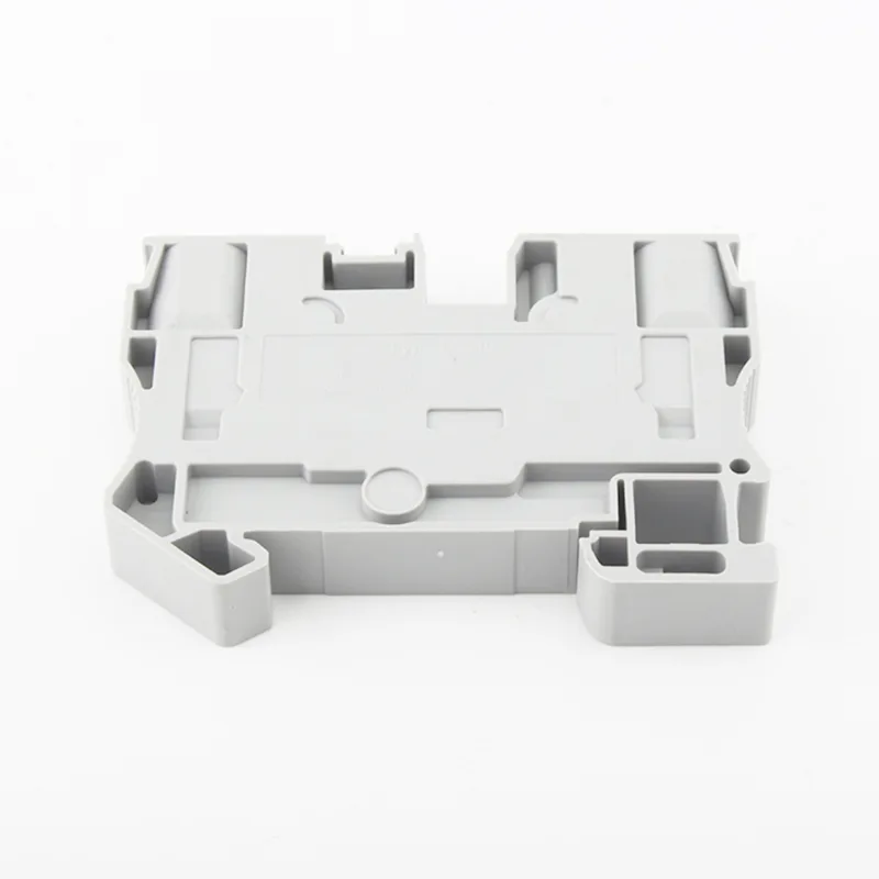 DIN 레일 터미널 블록을 통한 PT 10 피드